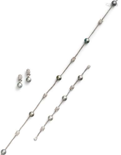 DAMIANI TAHITIAN PEARL BRACELET AND EARRINGS