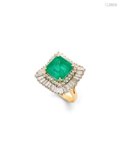 12.5 CT EMERALD RING