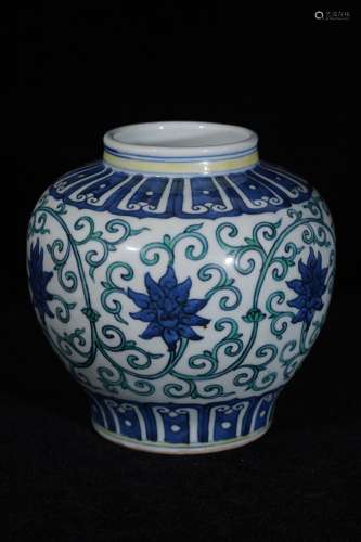 A Doucai Lotus Pattern Porcelain Pot