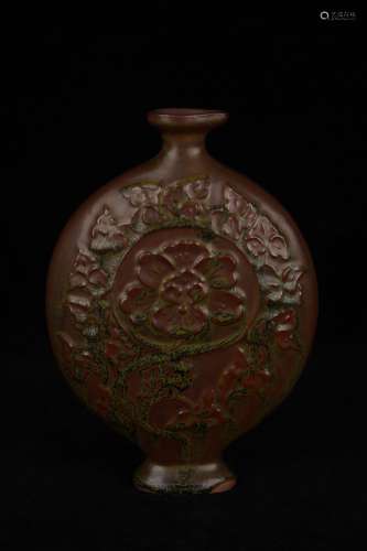 A Yaozhou Kiln Flower Pattern Porcelain Vase