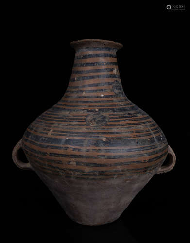 A Rotor Pattern Pottery Pot