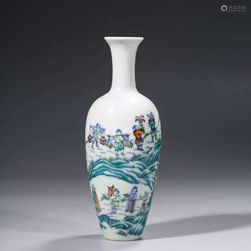 Doucai Glaze Figure Guanyin-Form Vase