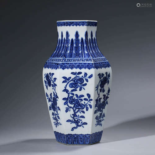 A Blue and White Hexagonal Vase