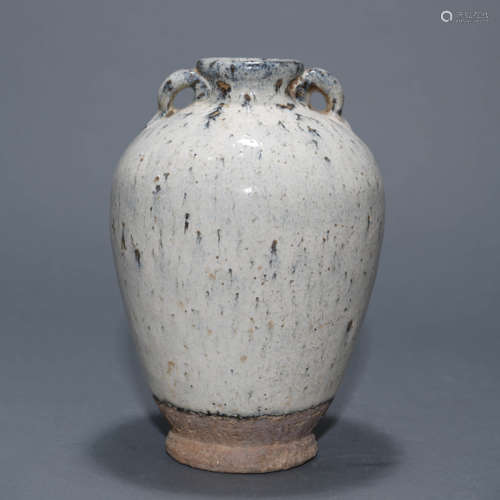 White Glaze Pottery Double-Hooked Vase