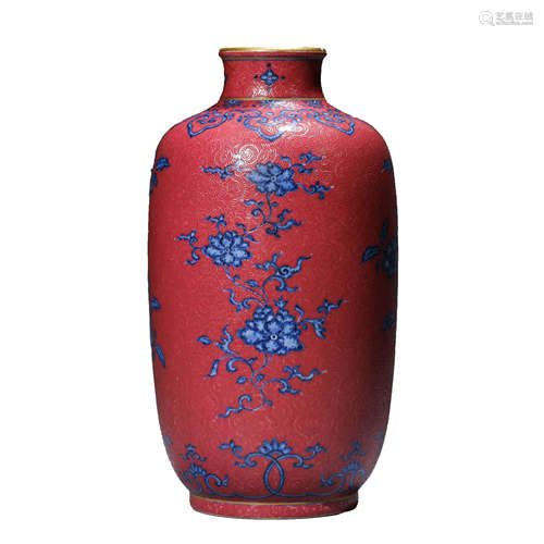 Underglaze Blue and Red-Glaze Flower Vase