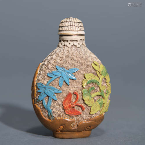 Painted Ivory Snuff Bottle