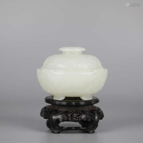 China Hotan white jade carving cover furnace，18th