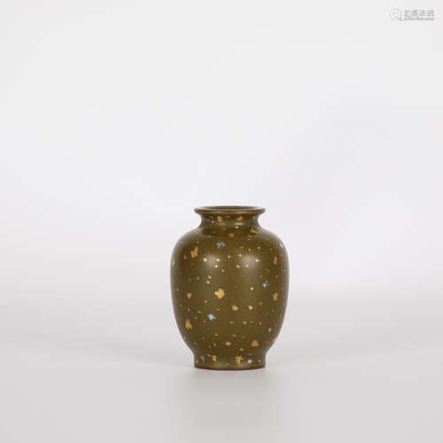 Ancient Chinese porcelain vase