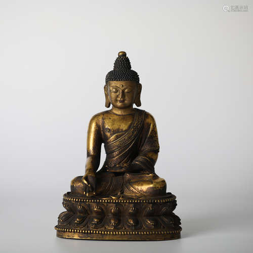 Chinese bronze gilded Buddha，17th