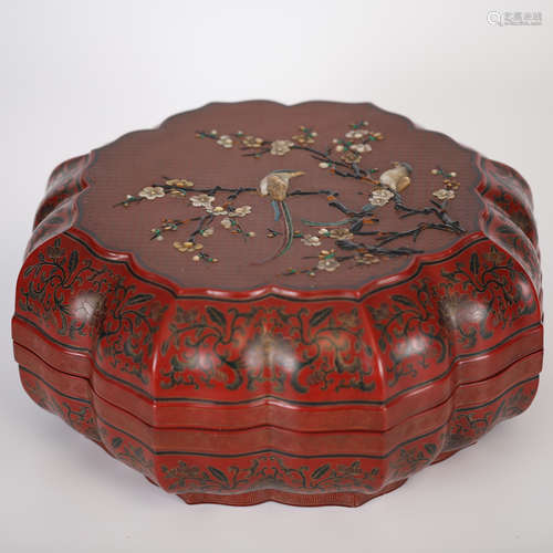 Chinese lacquer carving big box，18th