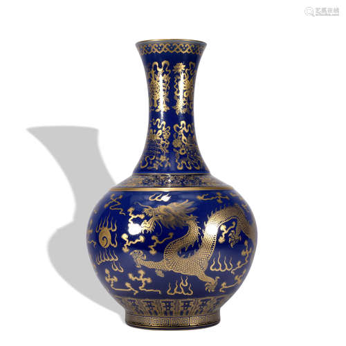 A blue glazed 'dragon' vase