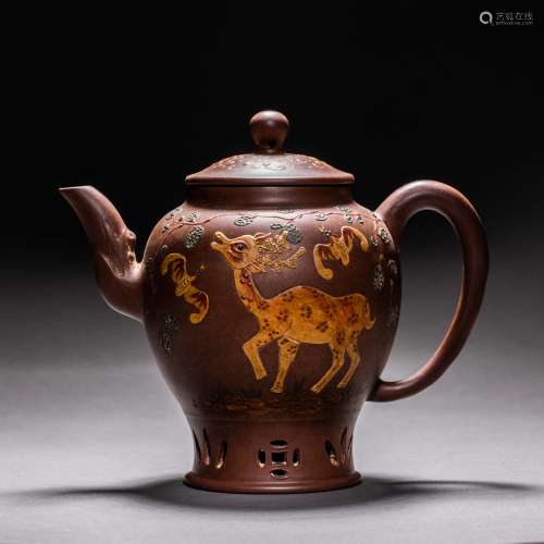 China Qing Dynasty Purple Clay Teapot