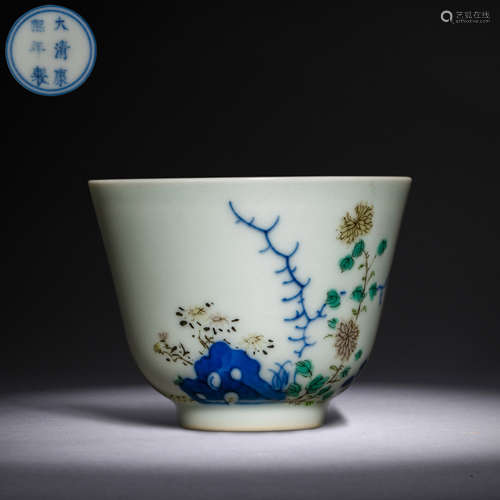 Qing Dynasty of China
Kangxi Period Doucai Porcelain Cup