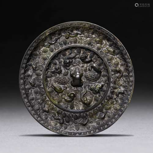 Tang Dynasty of China
Bronze Mirror with Sea Beast Grape Pat...
