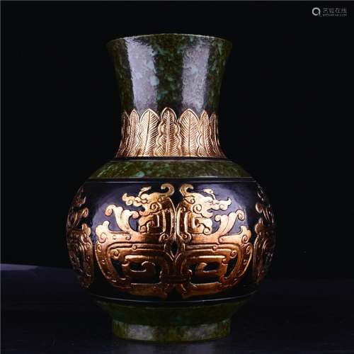 清乾隆古铜釉鎏金汉龙纹敞口瓶