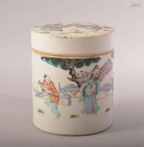 A CHINESE PORCELAIN CYLINDRICAL POT AND COVER, painted with ...