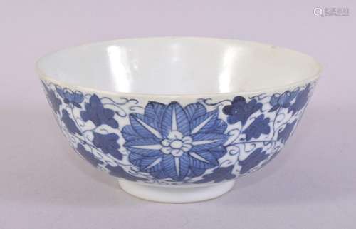 A SMALL CHINESE BLUE AND WHITE PORCELAIN BOWL, painted with ...