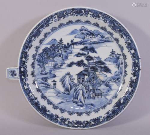 A CHINESE BLUE AND WHITE PORCELAIN WARMING DISH, painted wit...