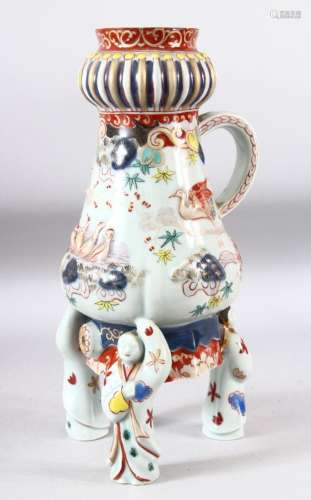 A SAMSON IMARI PORCELAIN EWER / WATER VESSEL, with painted r...