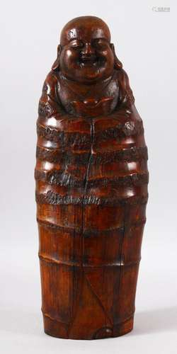 A GOOD 18TH / 19TH CENTURY CARVED CHINESE BAMBOO FIGURE OF B...