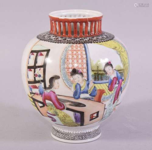 A CHINESE REPUBLICAN PORCELAIN VASE with pierced neck, the b...