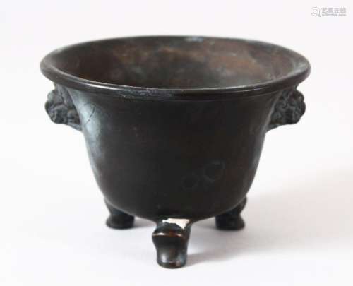A CHINESE TWIN HANDLE BRONZE INCENSE BURNER / CENSER, with t...