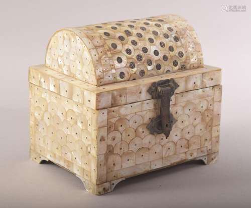 A TURKISH OTTOMAN PALESTINE MOTHER OF PEARL QURAN BOX, the b...