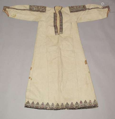 A 19TH CENTURY PALESTINIAN DRESS, with decorative embroidere...