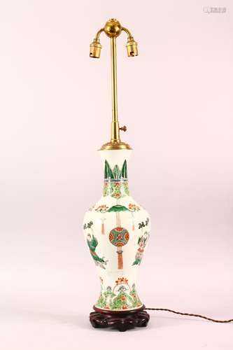 A GOOD CHINESE FAMILLE VERTE PORCELAIN LAMP / VASE, the vase...