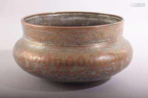 A GOOD ISLAMIC MAMLUK ENGRAVED AND CHASED COPPERED BRONZE BO...