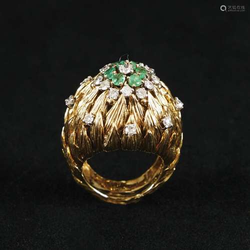 A 18kt. gold dome ring, Art Déco