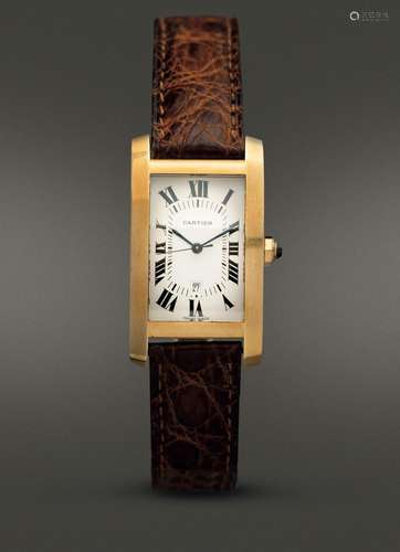 CARTIER - Tank Americaine automatico con datario, cassa in o...