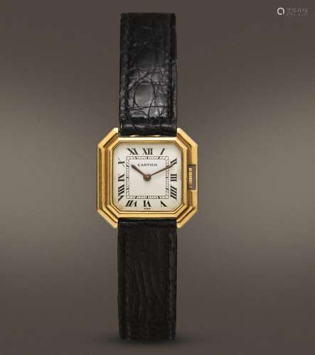 CARTIER - Ceinture, raro orologio di forma ottagonale in oro...