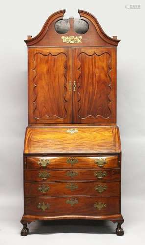 A SUPERB 18TH CENTURY AMERICAN, BOSTON, MAHOGANY, BUREAU BOO...