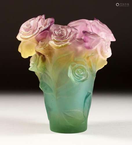 DAUM A GOOD DAUM VASE WITH ROSES. Signed Daum, France 282 15...