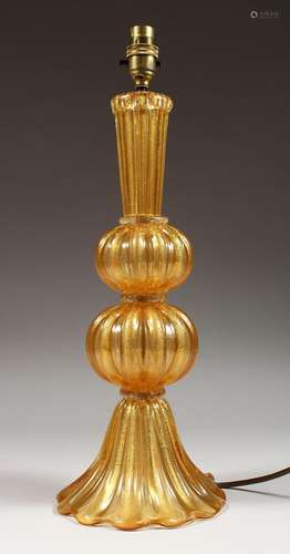 A GOOD GLASS MURANO BAROVIER TORSO LAMP (Cordonato d'Or...