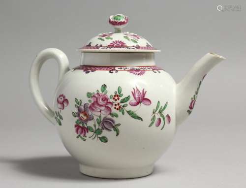 A GOOD 18TH CENTURY WORCESTER TEAPOT AND COVER painted in Ch...