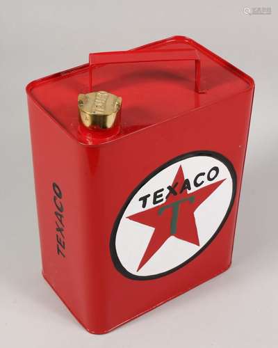 AN ESSO TIN OIL CAN. 11.5ins high.