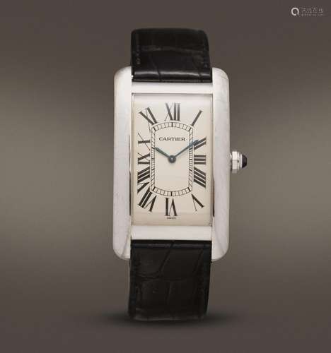 CARTIER - Tank Americaine Oversize in oro bianco 18k, carica...