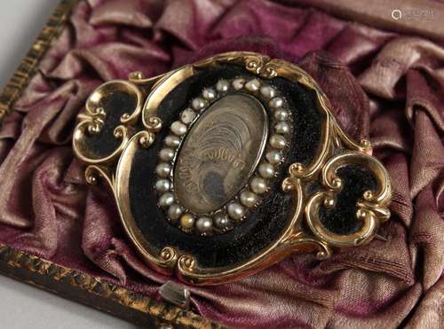 A MOURNING BROOCH, inscribed 14th September 1852, Augustus W...