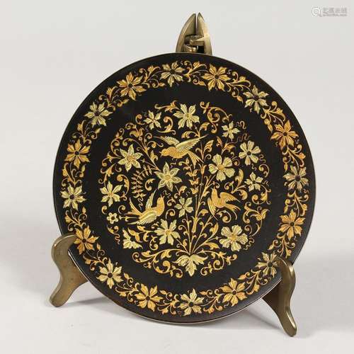 A SUPERB TOLEDO GILT DECORATED CIRCULAR DISH decorated with ...