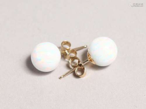 A PAIR OF 9CT GOLD OPAL EARRINGS.