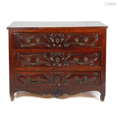 FRENCH PROVENÇAL CHEST OF DRAWERS, SECOND HALF 19TH CENTURY.