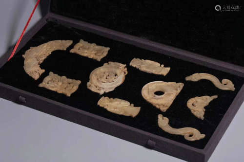 Warring States and Han Dynasty - A set of Hetian Jade Access...