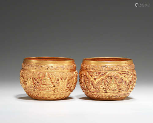 Song Dynasty - A Pair of Pure Gold Bowls