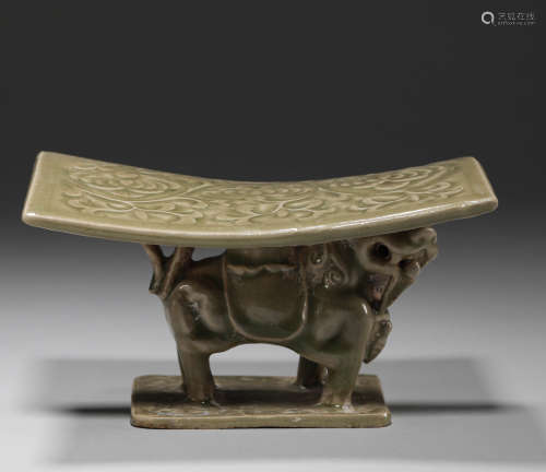 Song Dynasty - Longquan Pillow