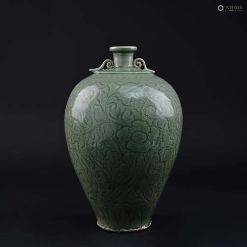 Celadon Glaze Incised Flower Double Eared Vase