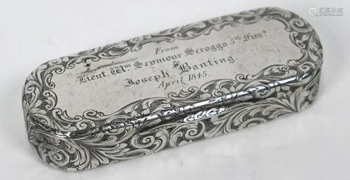 Miltary interest: Nathaniel Mills silver snuff box