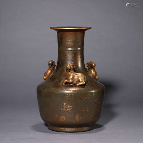 Tea-dust Glaze Gilt Three Ram Heads Bottle Vase