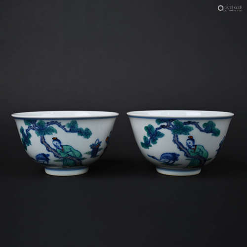 A Pair of Doucai Figure Cups